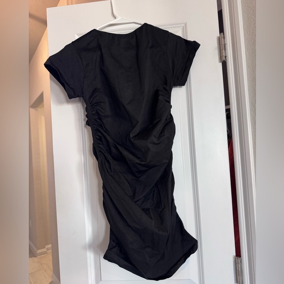 Maternity Cap Sleeve Crew Neck Dress - Picture 5 of 6